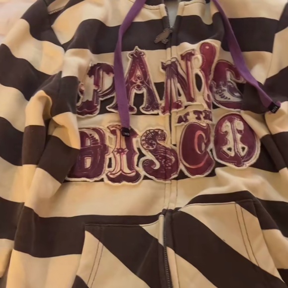 ISO PATD pretty odd striped hoodie - Picture 4 of 5